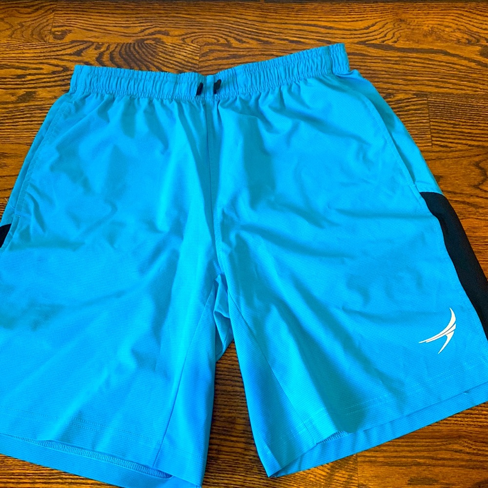EUC endeavor shorts 9”